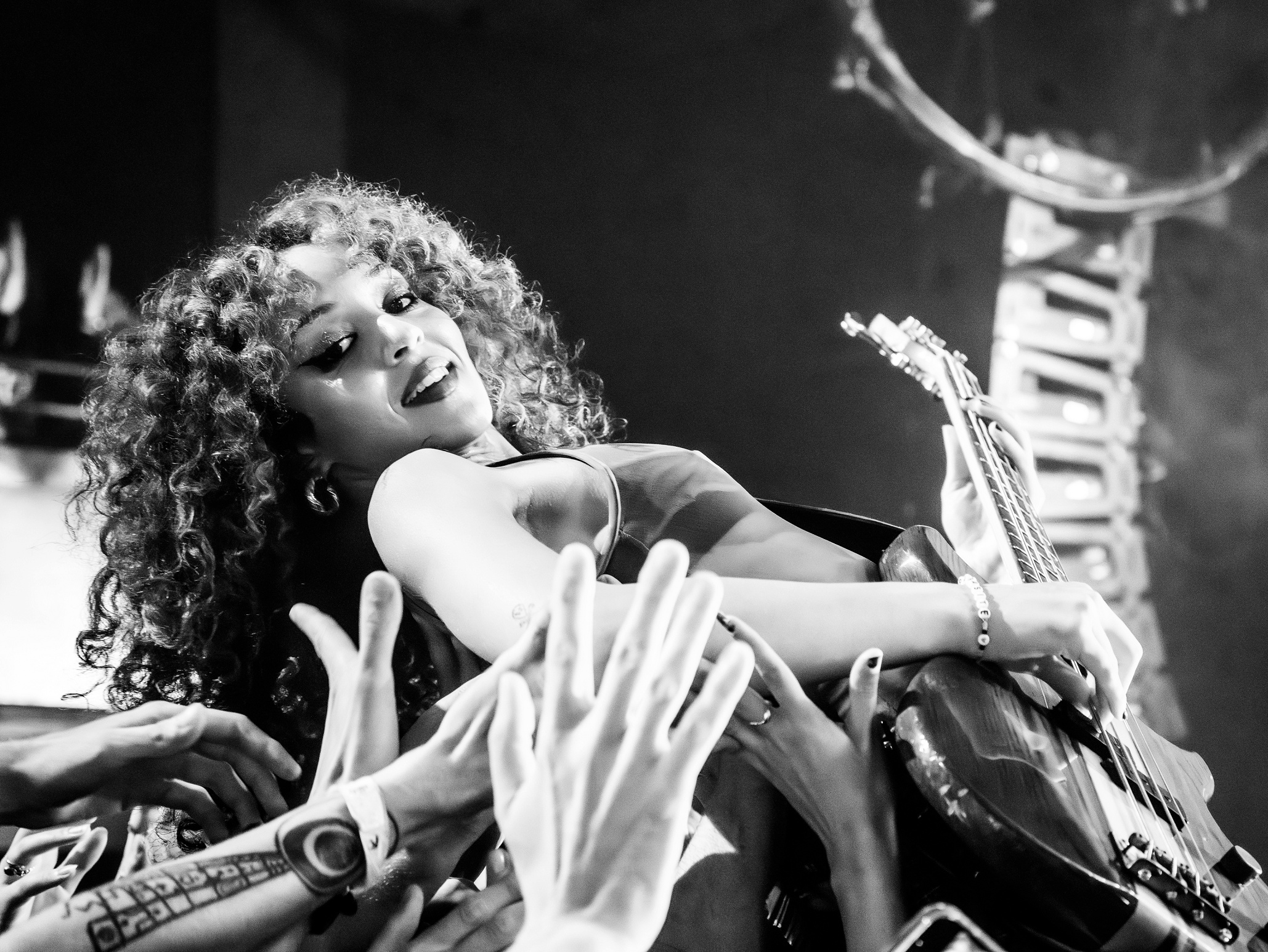 Nova Twins live at Alhambra